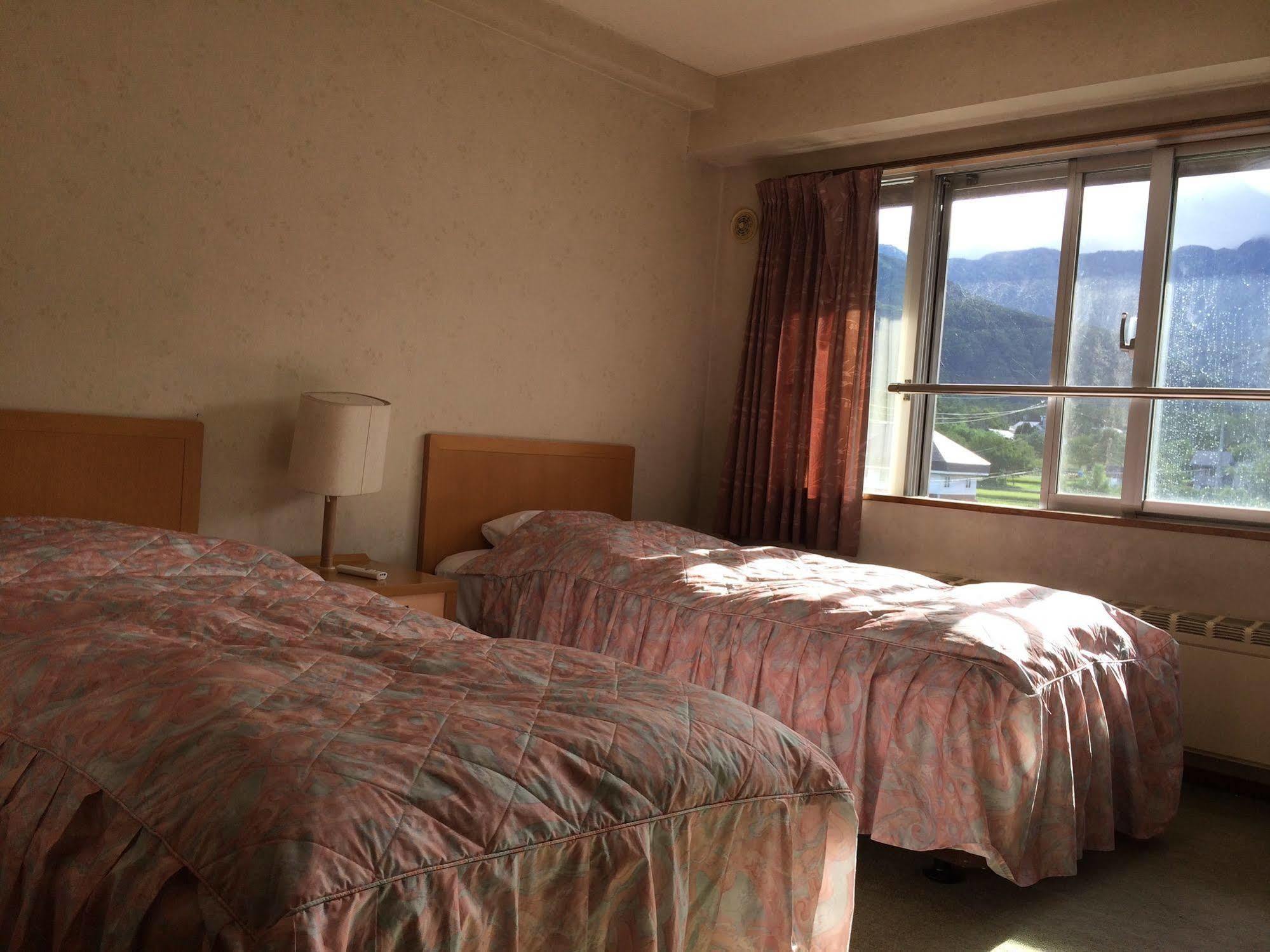 Hotel Mountside Jodel Hakuba Esterno foto